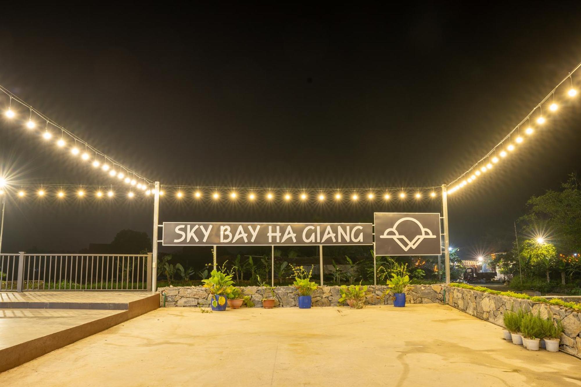 Sky Bay Lodge Ha Giang Kültér fotó