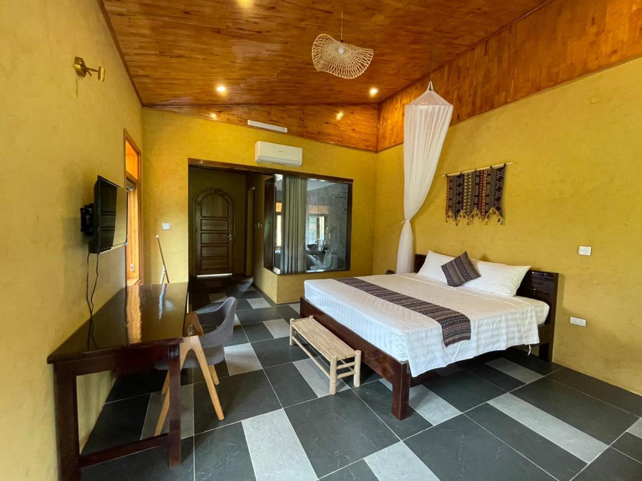 Sky Bay Lodge Ha Giang Kültér fotó